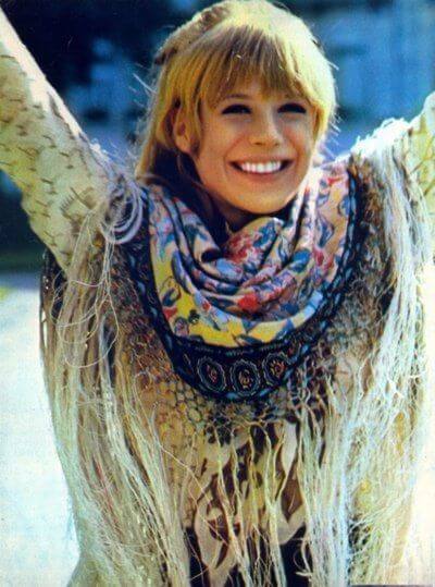 marianne faithfull foulard